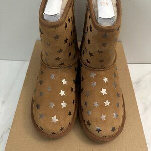 UGG kids classic short II stars boots
